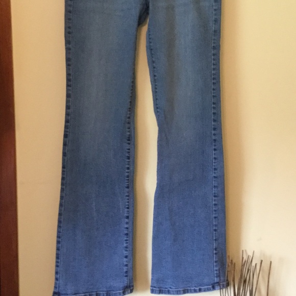 Angel Jeans - Picture 2 of 4